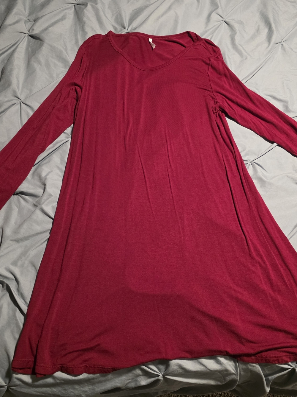 Women’s Long Sleeve Scoop Neck Tunic Top - Berry
